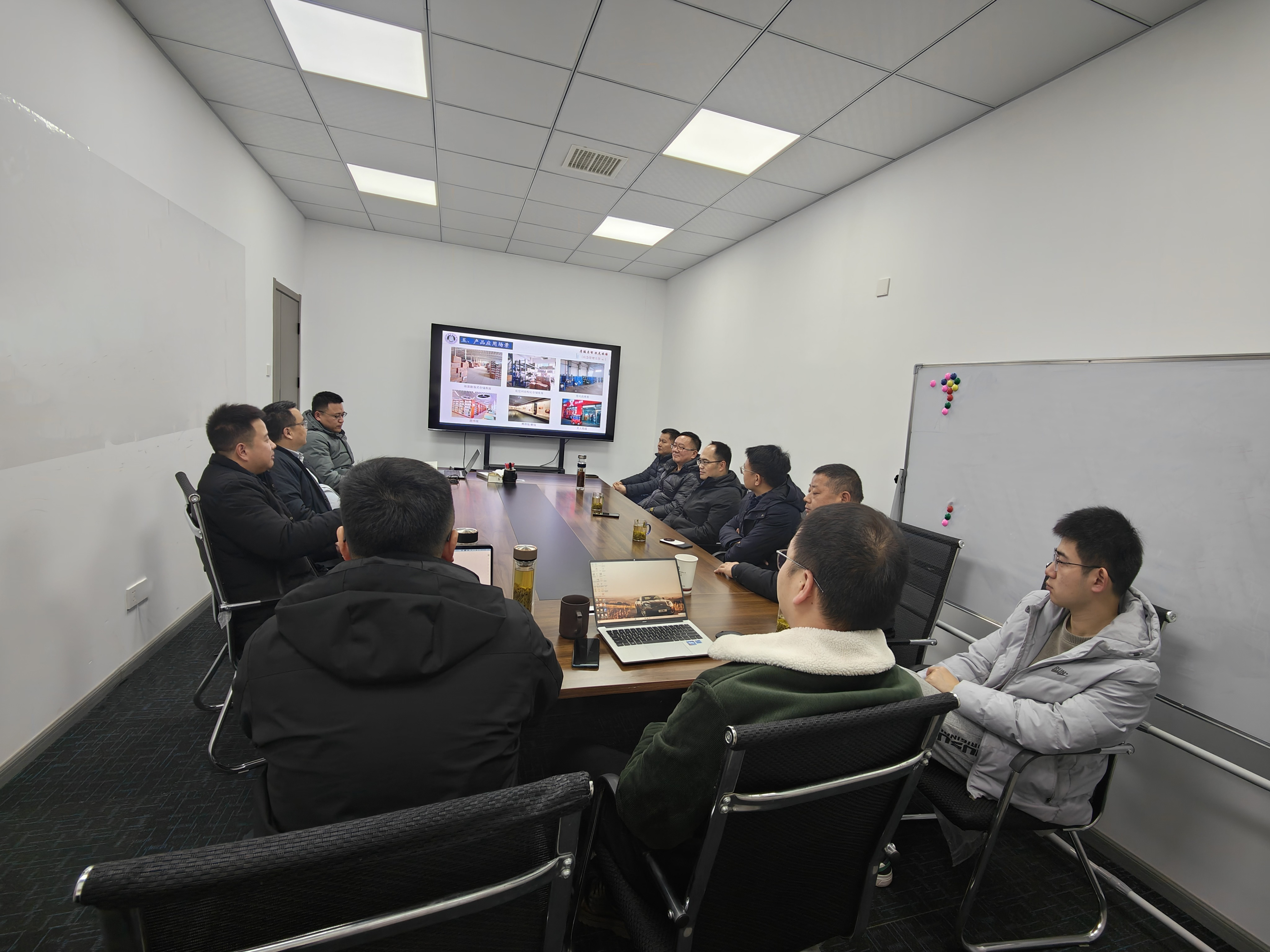 日韩丰满少妇无吗视频激情内射