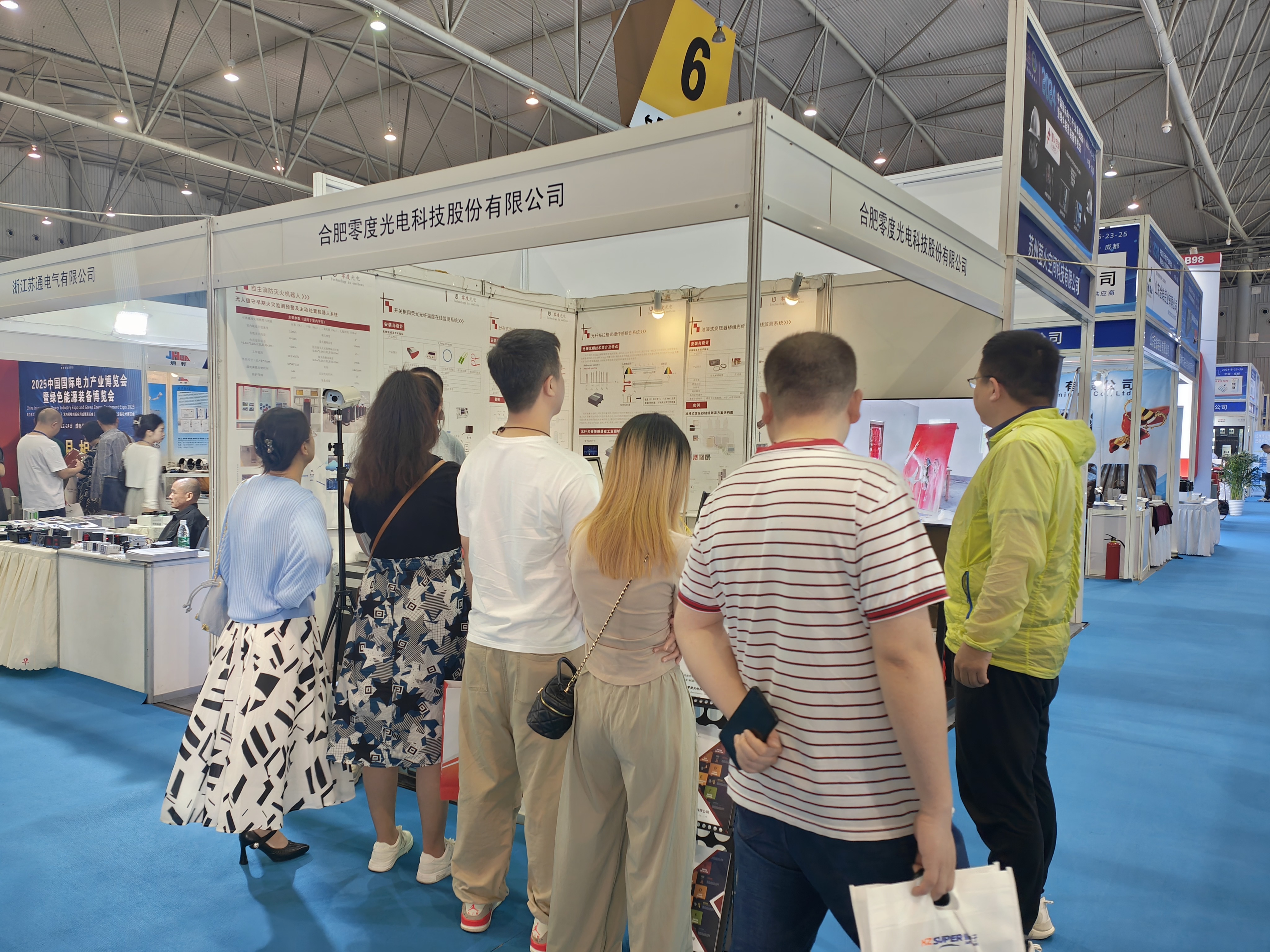 日韩丰满少妇无吗视频激情内射