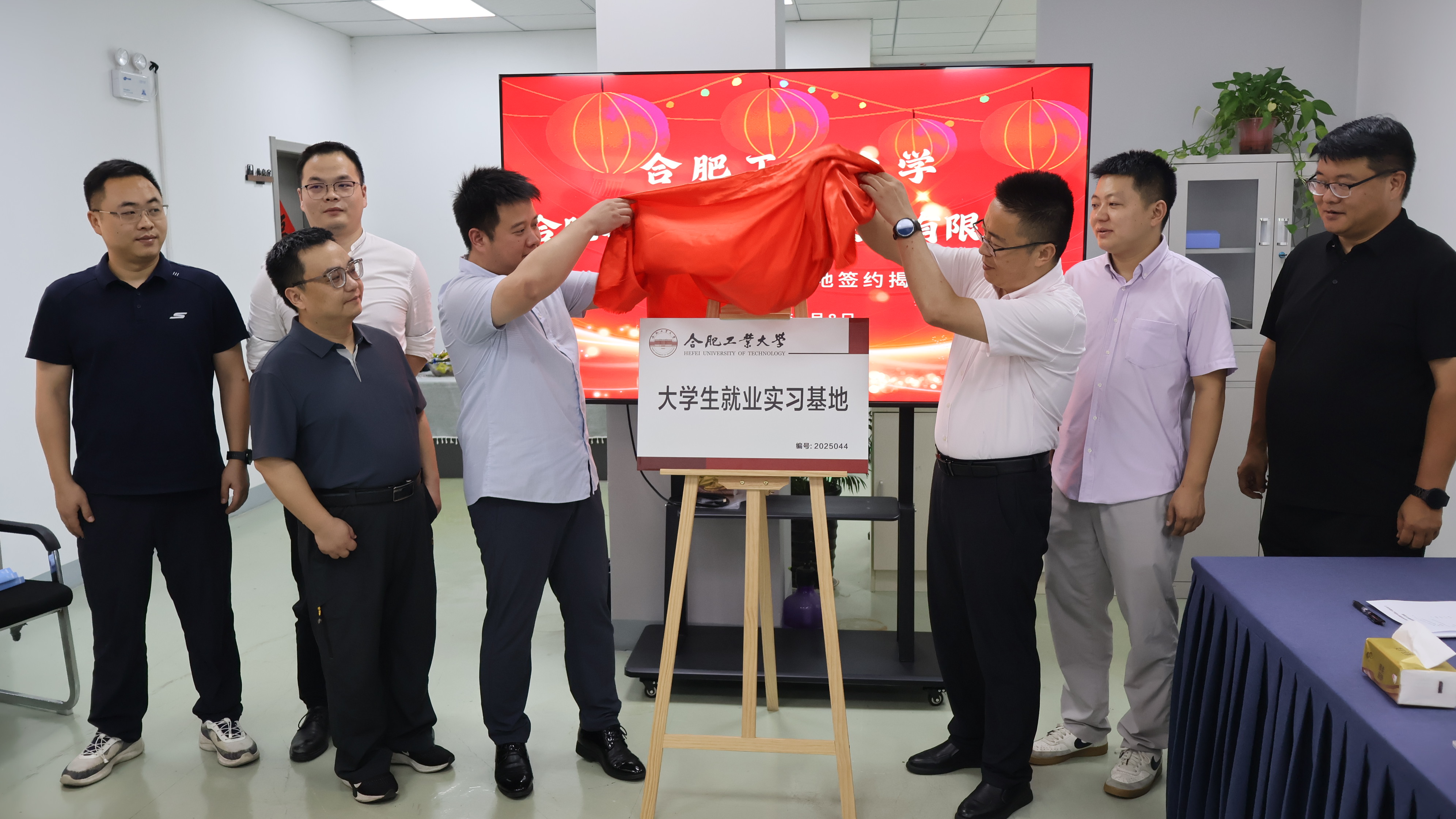 日韩丰满少妇无吗视频激情内射