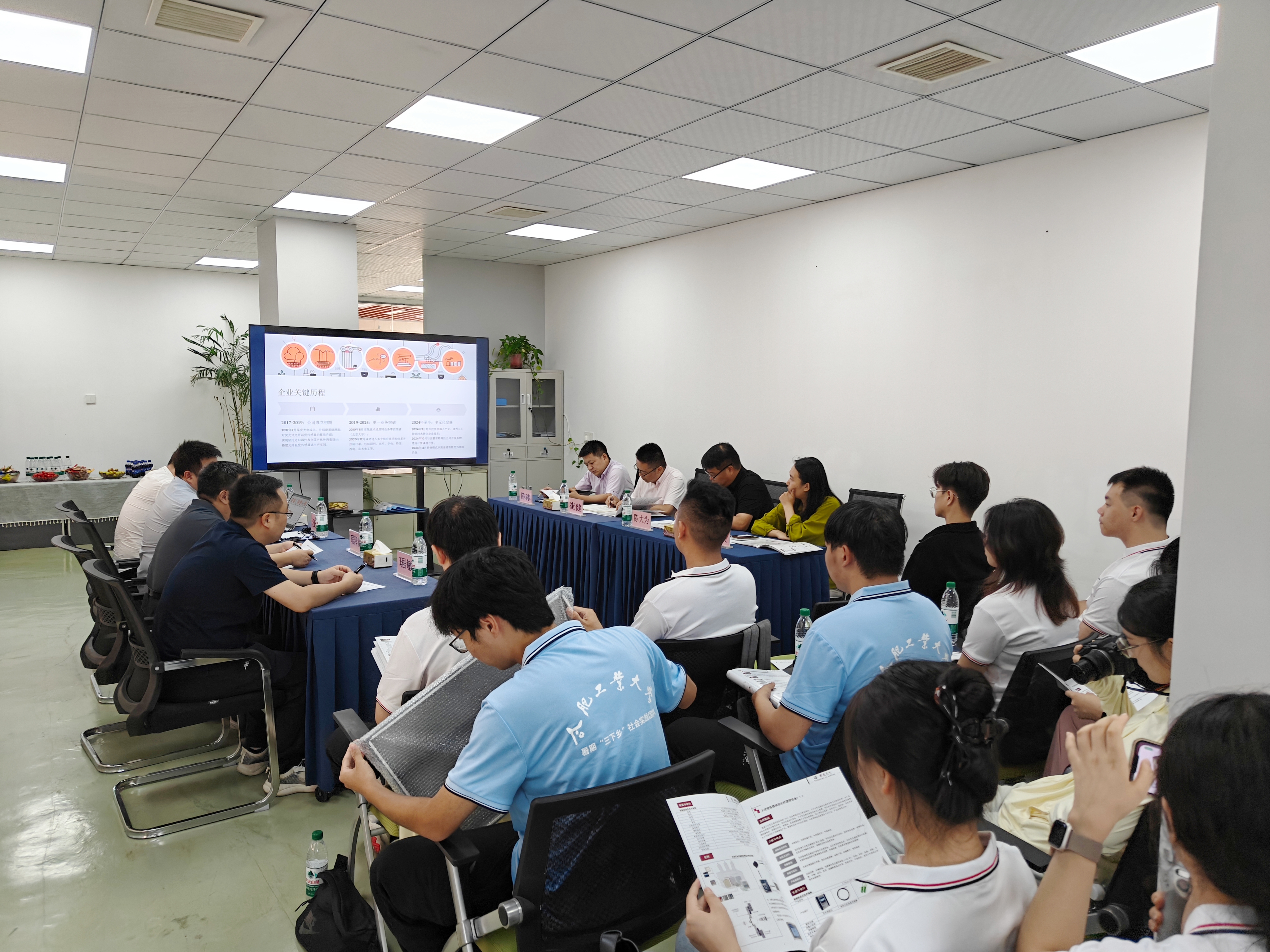 日韩丰满少妇无吗视频激情内射